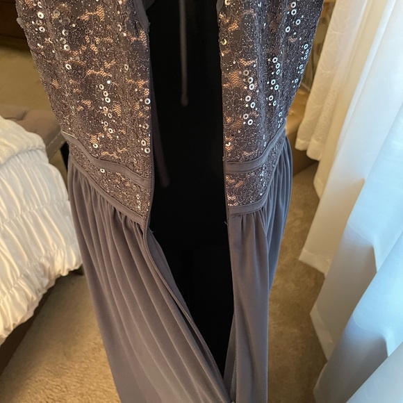 NW Women Dress - Picture 2 of 15